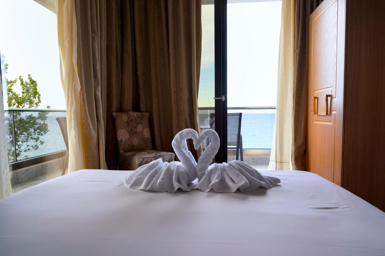 Halkidiki Greek Pride Seafront Hotel Skála Foúrkas Eksteriør bilde